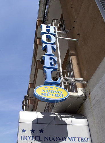 Hotel Nuovo Metrò Milão Exterior foto